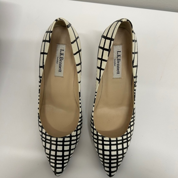 NEW L.K. Bennet FLORET Pointed Toe Pumps (Black and White) - Picture 1 of 4